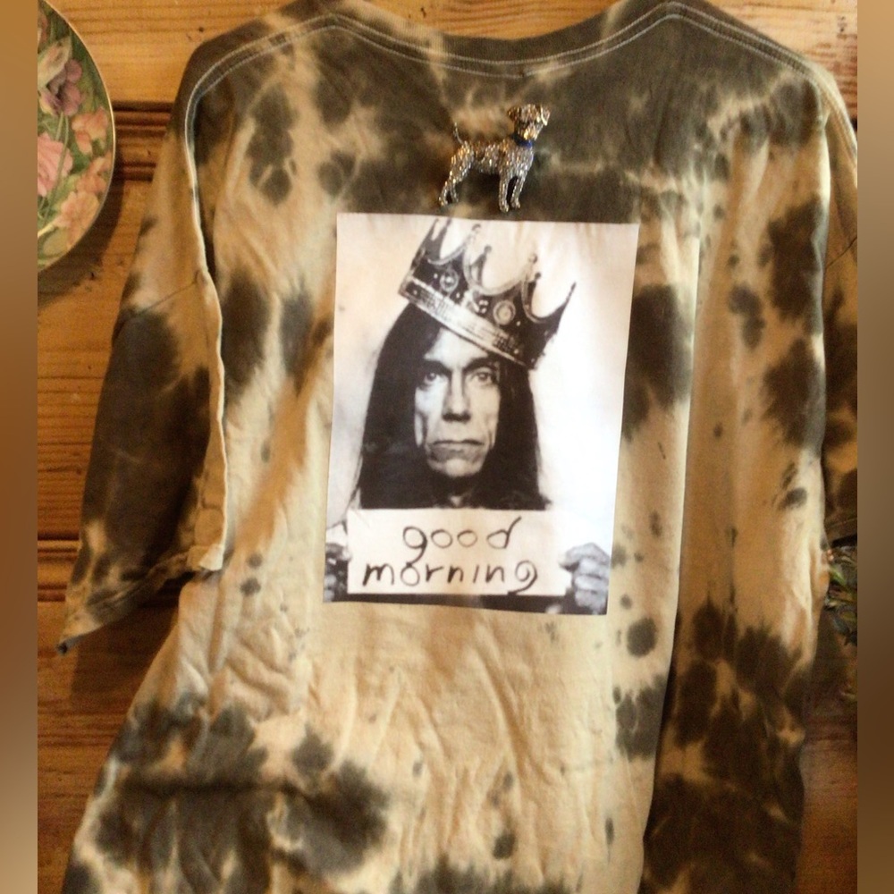 NEW! Upcycled Ziggy Pop tee Tie-Dye Graphic Tee with Crown Print